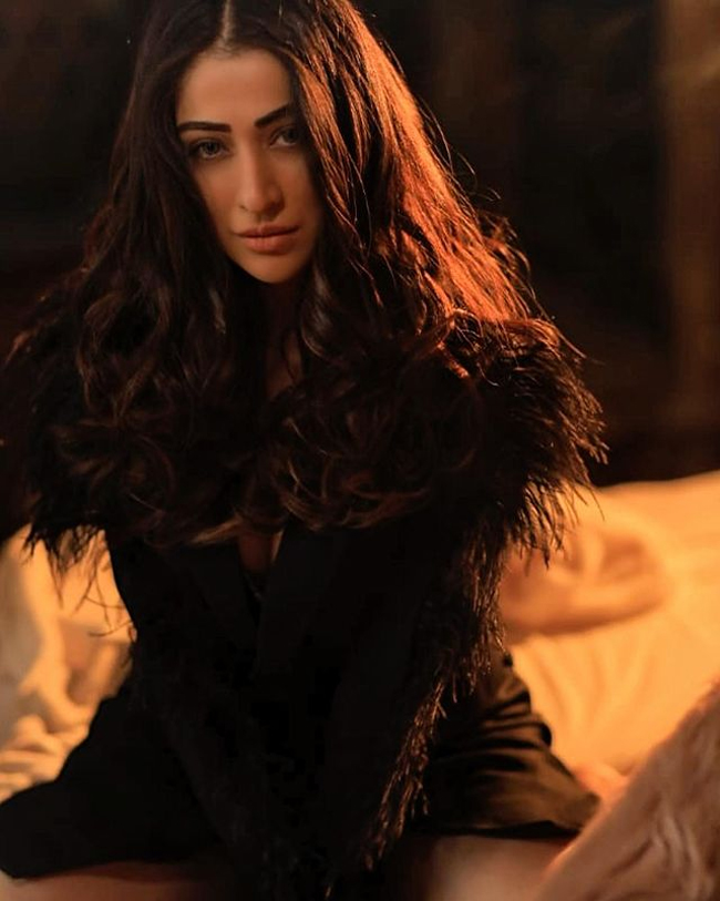 Staggering Pool Clicks Of Raai Laxmi